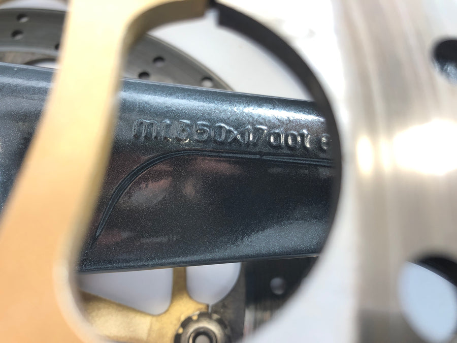 Moto Guzzi V11 [2001] - Forhjulhjulskanten