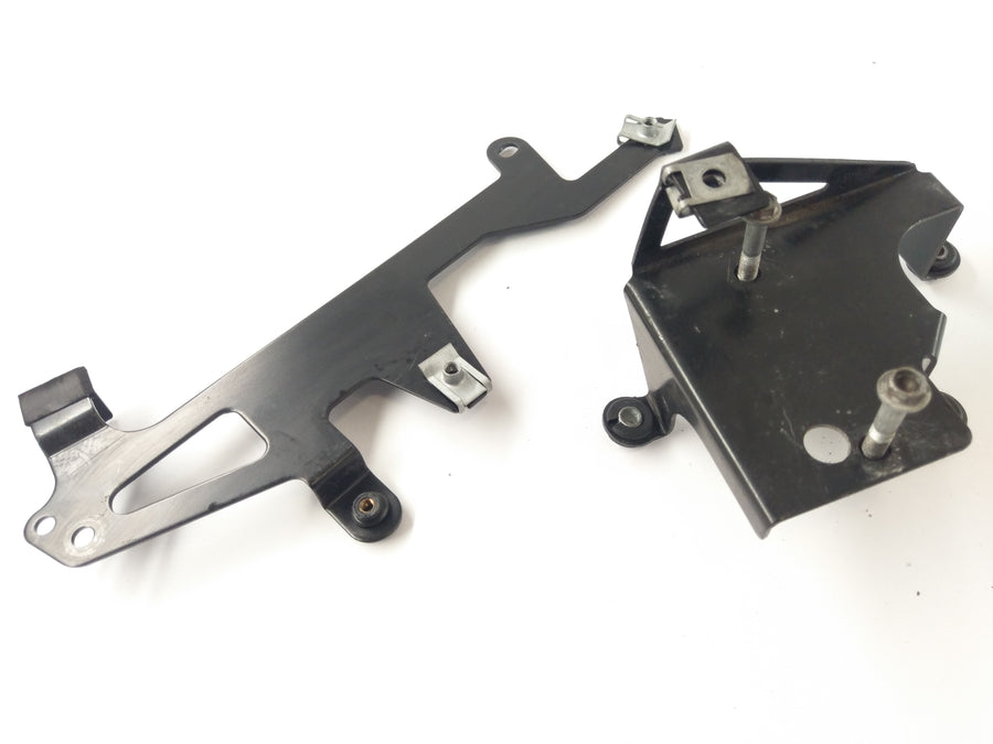 Aprilia RST 1000 Futura [2004] - Aggregate Holder Couple