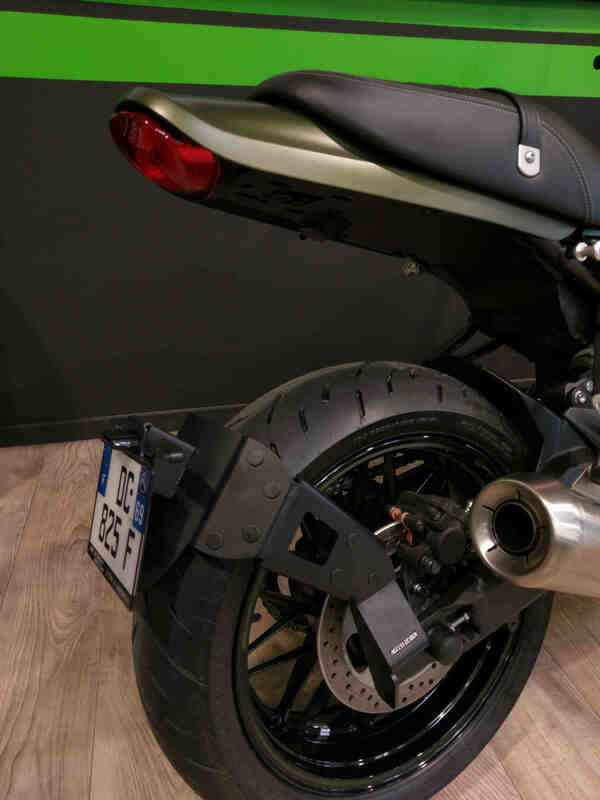 Kawasaki Z 900 Rs Se [ACCESS DESIGN] - nummerskiltholder i hjulhøyde svart Kawasaki Z900RS