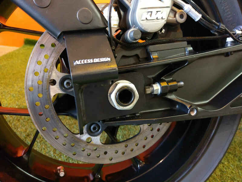 Ktm 890 Duke R [ACCESS DESIGN] - nummerskiltholder i hjulhøyde svart KTM Duke 790/890