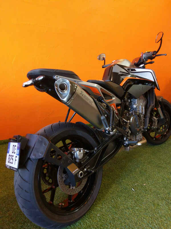 Ktm 890 Duke R [ACCESS DESIGN] - nummerskiltholder i hjulhøyde svart KTM Duke 790/890