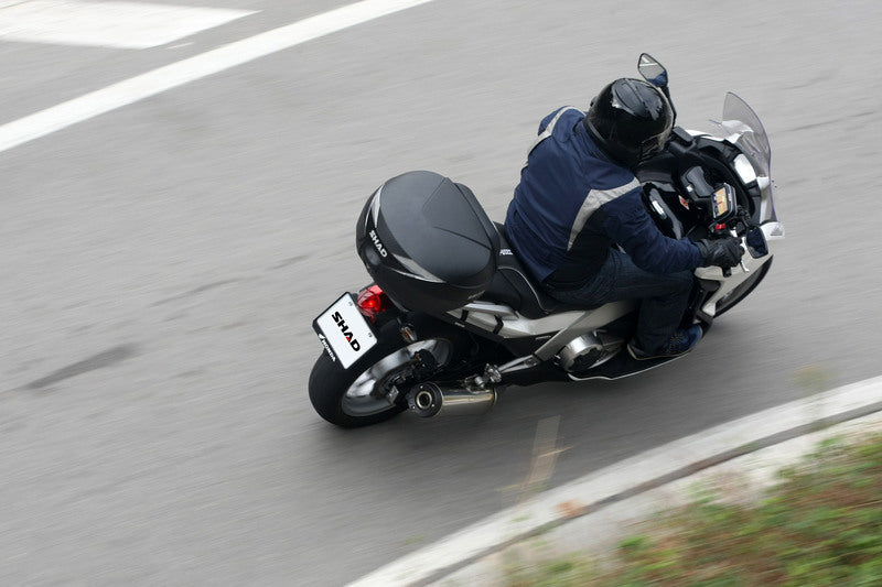 Kymco Agility 125 [SHAD] - SH39 toppkoffert svart 3kg 39L