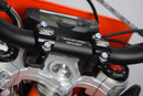 Ktm 790 Adventure [SCAR] - styreklemmer Ø28,6mm +35 til 50mm OE trippelklemme