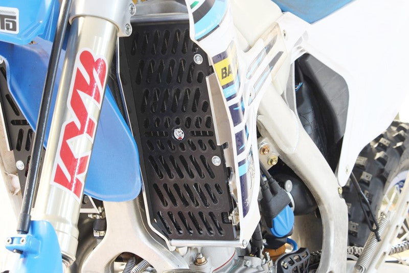Tm Racing EN 300 2 T FI ES [2022] - Xtrem Radiator Guard Black - TM Racing