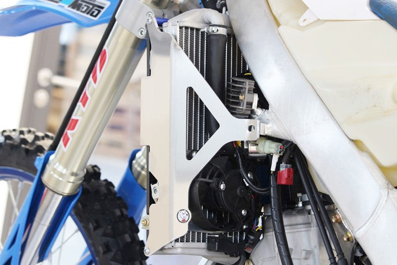 Tm Racing EN 300 2 T FI ES [2022] - Xtrem Radiator Guard Black - TM Racing
