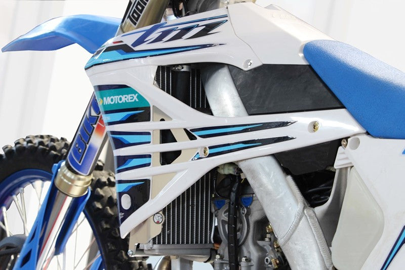 Tm Racing EN 300 4 T FI ES [2022] - Radiator Guard Aluminium/Black - TM RACING