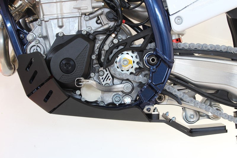GAS GAS EC 500 F [2024-2025] - Xtrem underkjøringsbeskyttelse med koblingsbeskyttelse - PE-HD 8 mm