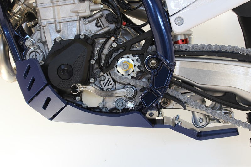 GAS GAS EX 450 F [2024] - Xtrem underkjøringsbeskyttelse med koblingsbeskyttelse - PE-HD 8mm