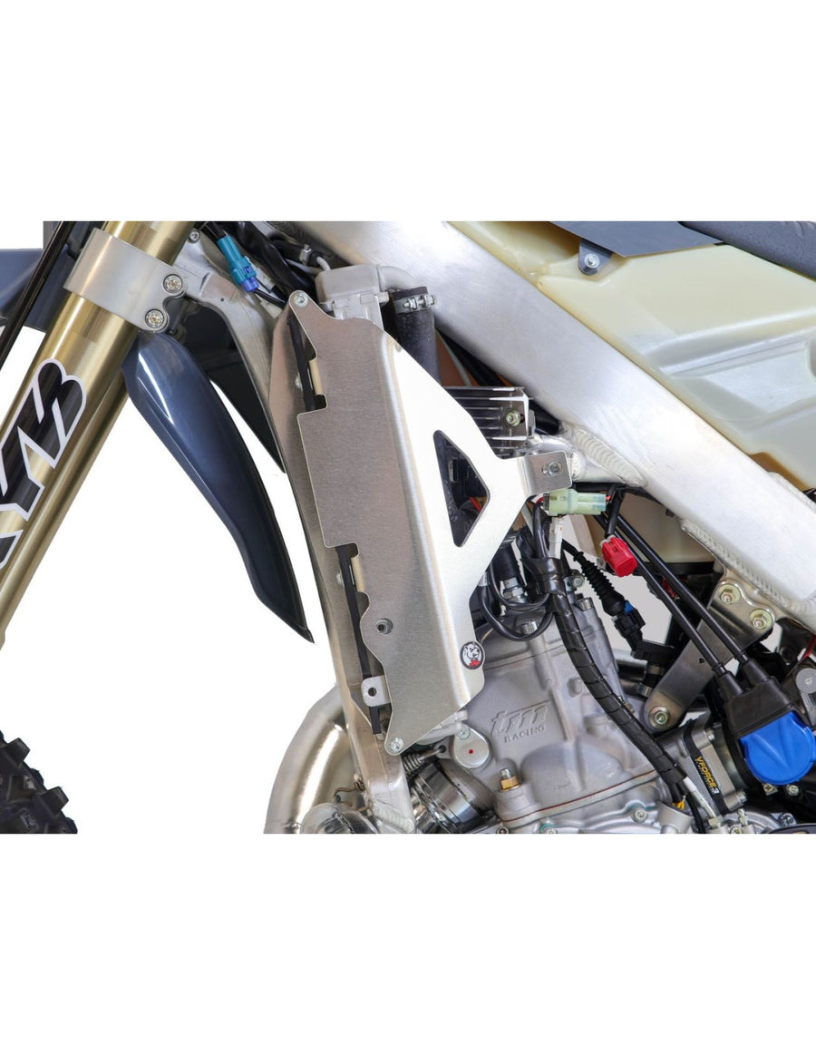 Tm Racing EN 300 2 T FI ES [2025] - Hard Enduro Kühlerschutz - HDPE 8 mm - Schwarz