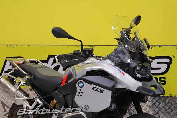 BMW F 900 GS Adventure [BARKBUSTERS] – Monteringssett – topunktsfeste for BMW F 900 GS