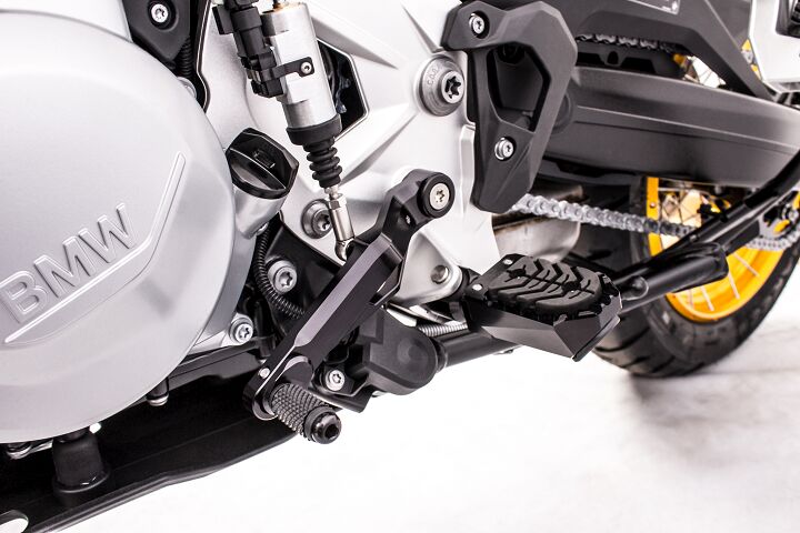 BMW F 900 GS Adventure [GILLES TOOLING] – Girspak