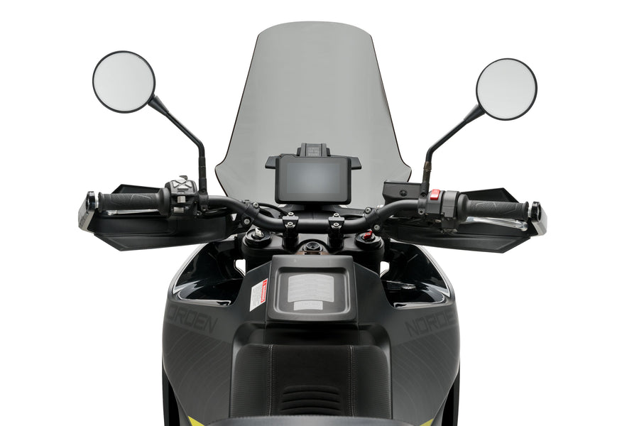 HUSQVARNA NORDEN 901 EXPEDITION [2025] – turskjerm – sterkt tonet