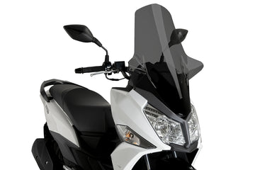 SYM JET 14 50 IE 4T AC E5 [2025] - PUIG V-Tech Line Touring Screen | Sterkt tonet | PUIG 22000F