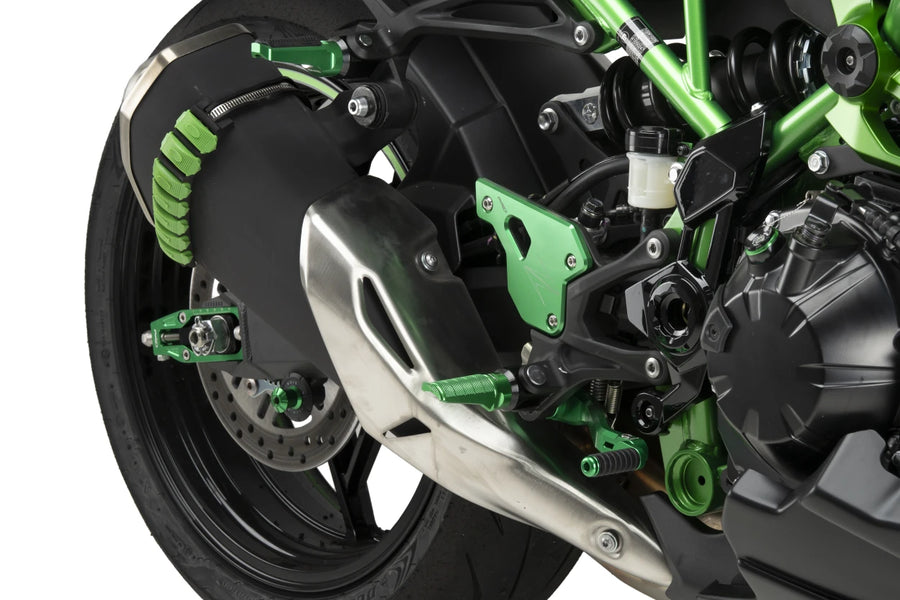 KAWASAKI Z 900 SE [2025] – Hælplater – Sort