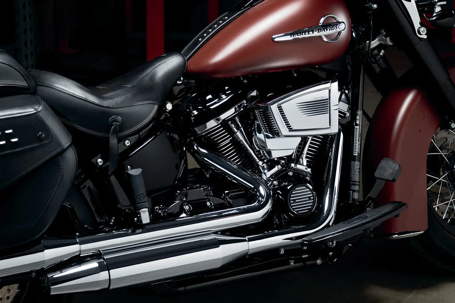 Harley-Davidson Sportster S [Kuryakyn] -Precision® Decorative Panel for Pestle Block
