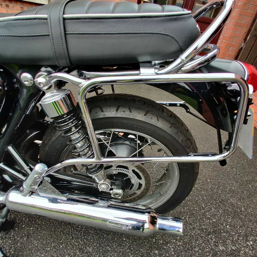 Triumph Street Twin [2016-2022] - Cyfish Wearer skrudd på