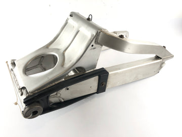 Yamaha YZF R6 RJ03 [2000] - Swinge Back Wheel Swing