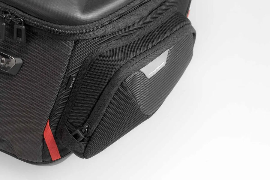 Aprilia SMV 750 Dorsoduro [SW-MOTECH] – PRO Enduro Tankbag med stropper (12-15 liter)