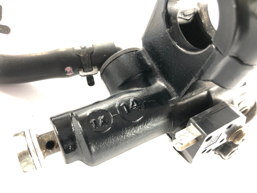 Triumph Daytona 955i T595N [2001] - Handbrems Pump Brems Pump foran