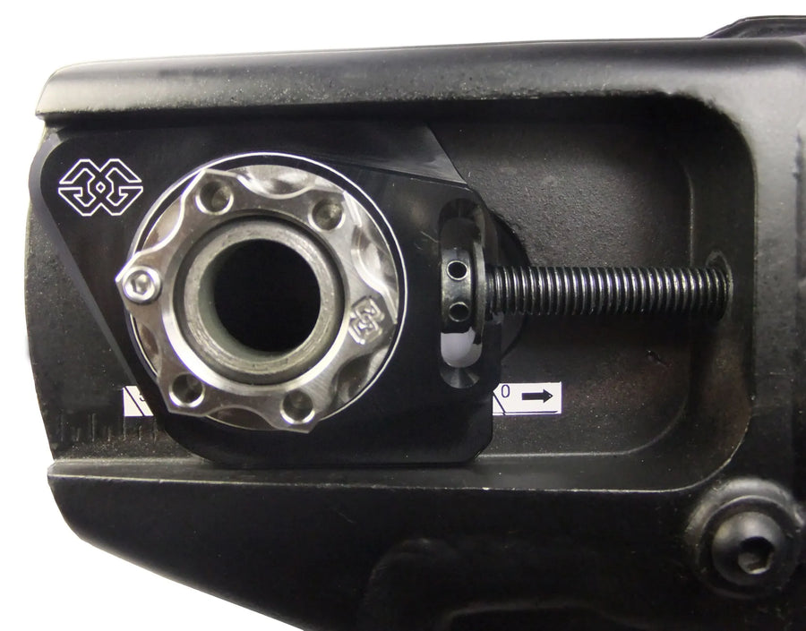 Yamaha Tracer 700 [Gilles Tooling] -AXB Chain Spennings Axle Block