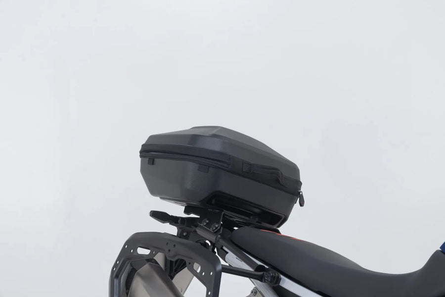 BMW F 900 [SW-MOTECH] – Gatebagasjestativ