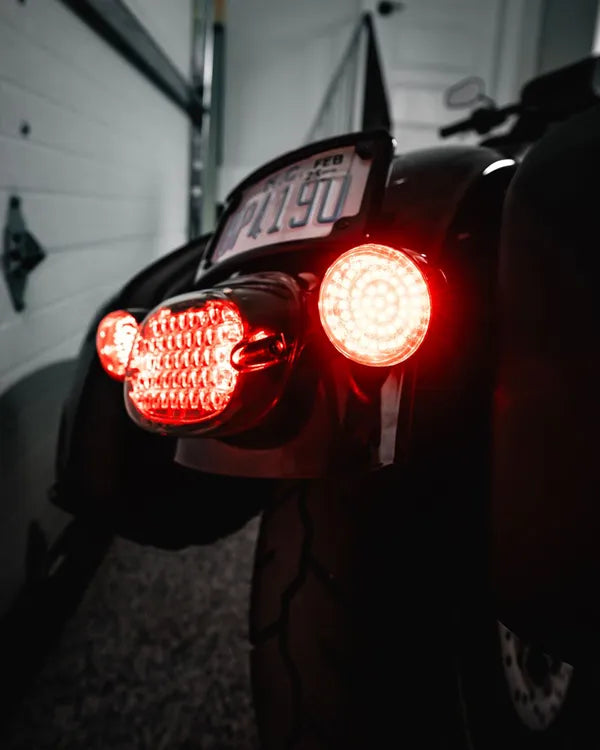 Harley Davidson Flstf [CUSTOM DYNAMICS] – Flat LED-baklykt