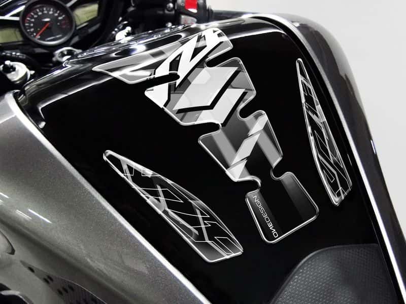 YAMAHA YZF 1000 R THUNDERACE [2002] – Wings tankbeskytter – sølv