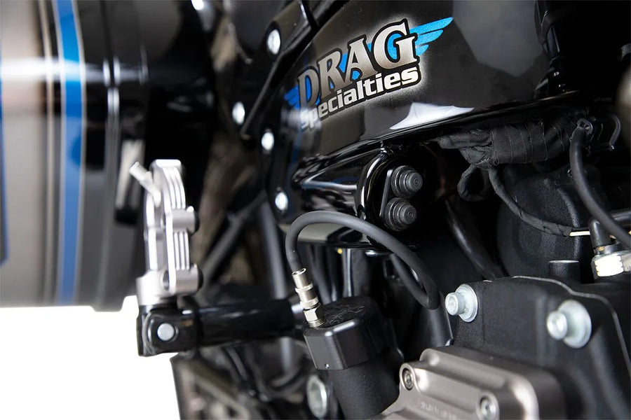 Harley-Davidson FXBB 1923 Softail Street Bob 117 [2026] - Belüfteter Messstab – Oberfläche: Schwarz – Bild 7
