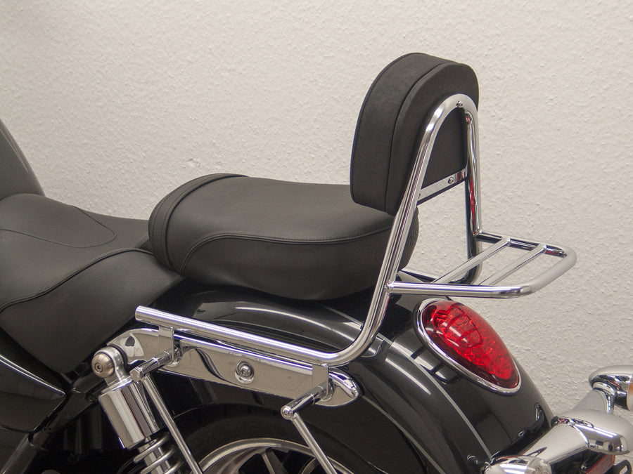 Triumph Thunderbird Commander 1700 [2014] - Sissy Bar laget av rør med puter og bagasjestativ