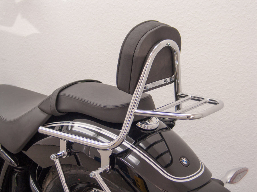 BMW R 18 (OL11) 2021- [2021] - Sissy bar laget av rør med puter og bagasjestativ