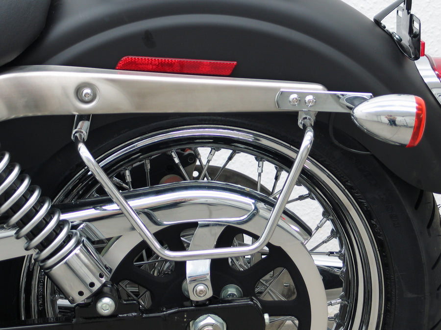 Harley Davidson Dyna Models 2006-2017 med unntak av Dyna Street Bob (FXDB) 2009-2017 [2006-2017] -Packing Bag Bracket