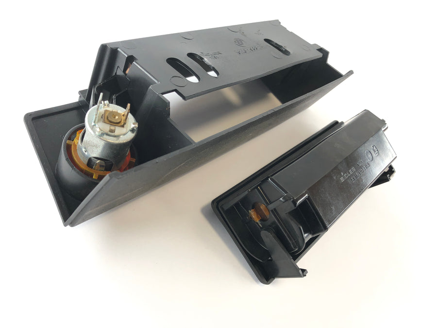 BMW M 535i E28 [1986] - Cderpat Center Console med lettere
