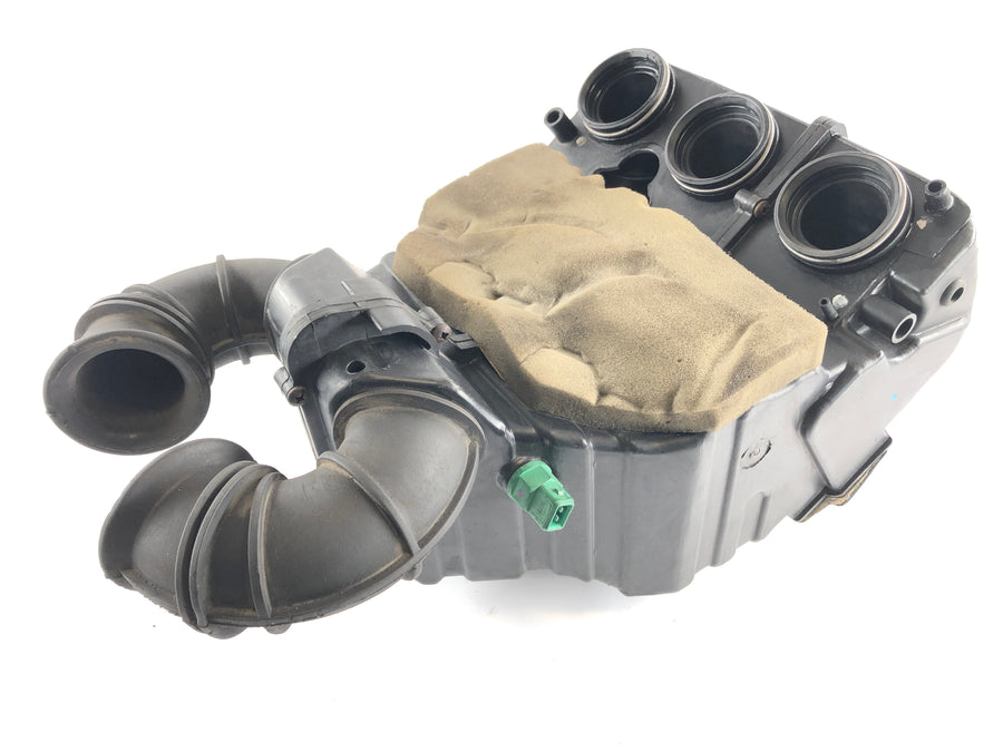 Triumph Sprint 955i RS T695 [2001] - Airbox Air Filter Box