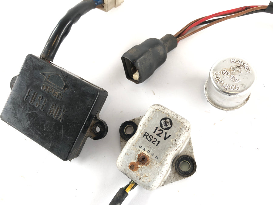 Honda CJ 360 T [1980] - Elektronik Konvolut sikringsskap
