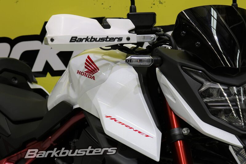 Honda Cb 750 [BARKBUSTERS] - Maskinvaresett med topunktsfeste