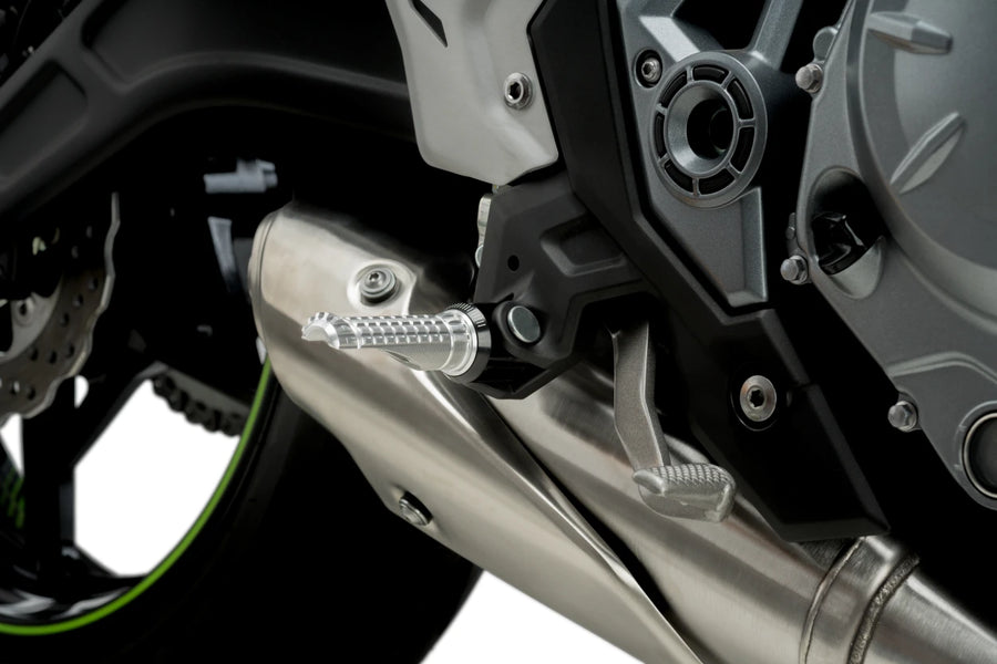 KTM RC 390 [2025] – R-Fighter fotstøtter – sølv