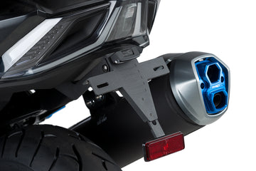KYMCO AK550 2017-2018 - Nummerskiltholder | Svart | PUIG 9534N