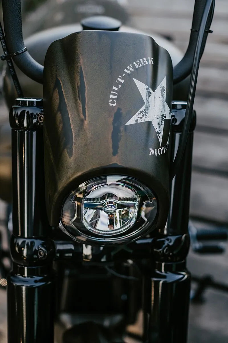 harley-davidson street bob [CULT WERK] – frontlyskledning
