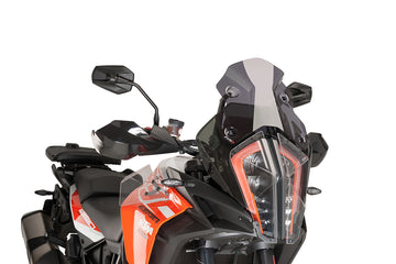 TRIUMPH BONNEVILLE T 120 BLACK [2025] - Sportsplate | Sterkt tonet | PUIG 9716F