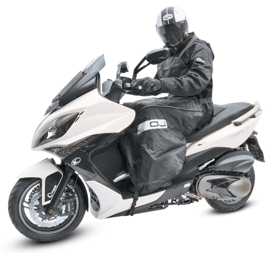 UNIVERSAL UNIVERSAL UNIVERSAL – Maxi scooter bendeksel – Svart