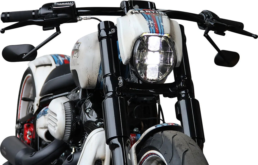 Harley Davidson V-Rod [CULT WERK] – Frontlyskledning