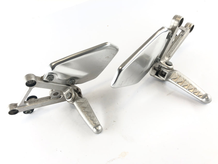 Aprilia Mille RSV 1000 ME [1999] - FootRest Set Driver's Footsts