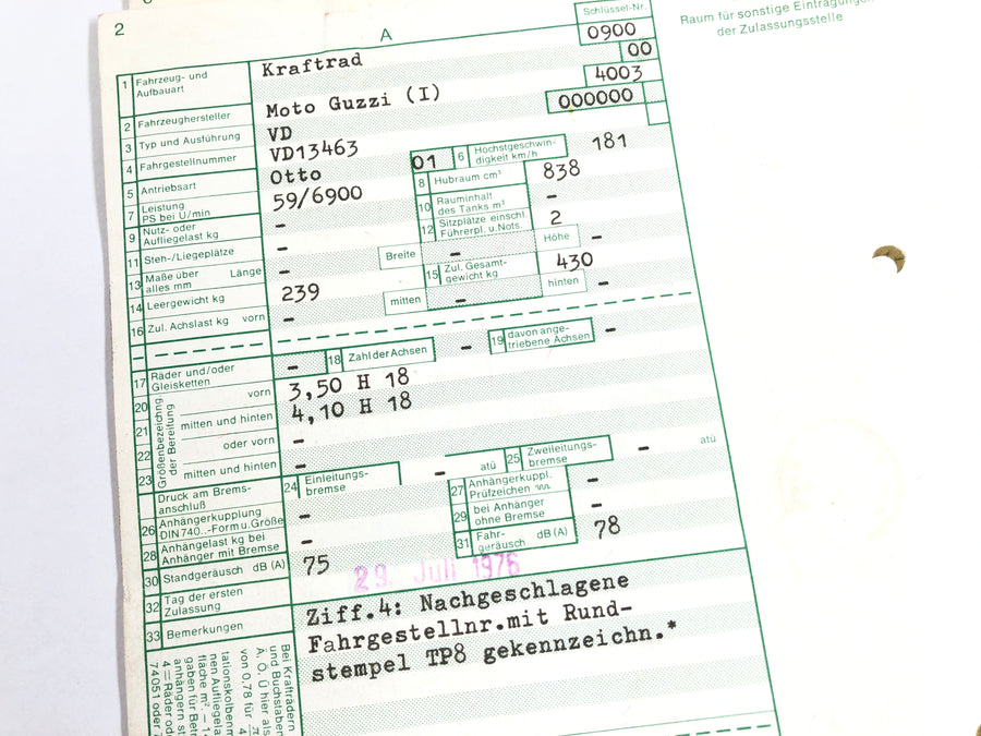 Moto Guzzi 850 -t3 VD [1979] - Ramme med papirer