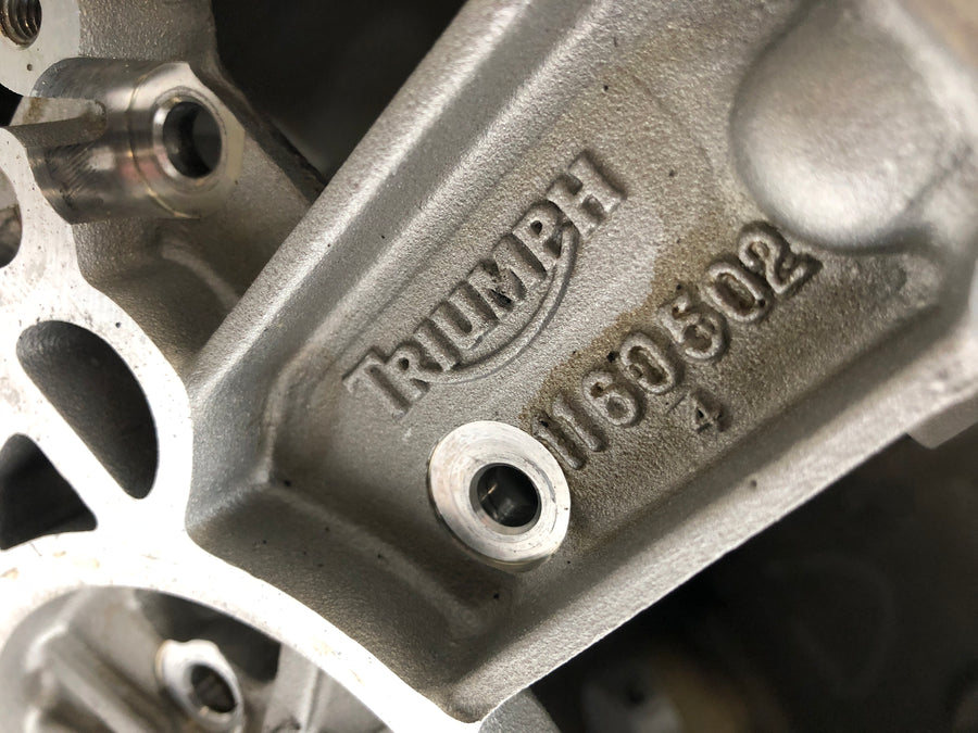 Triumph Thunderbird 900 RT T309 [1997] - Motorhus tomme hus