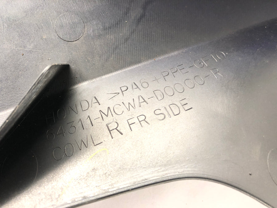 Honda VFR 800 RC46 [2005] - Sidekledning Høyre kledning