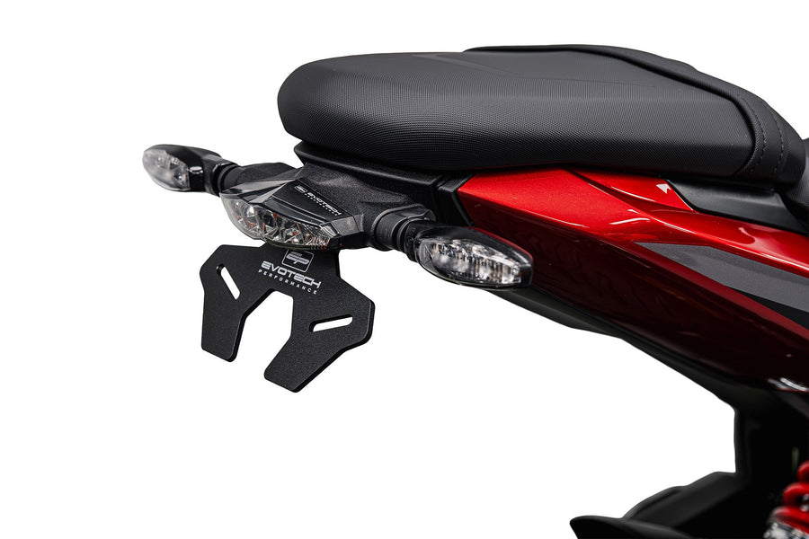 Triumph Trident 660 [2026+] - Kennzeichenhalter mit klarem LED-Rücklicht