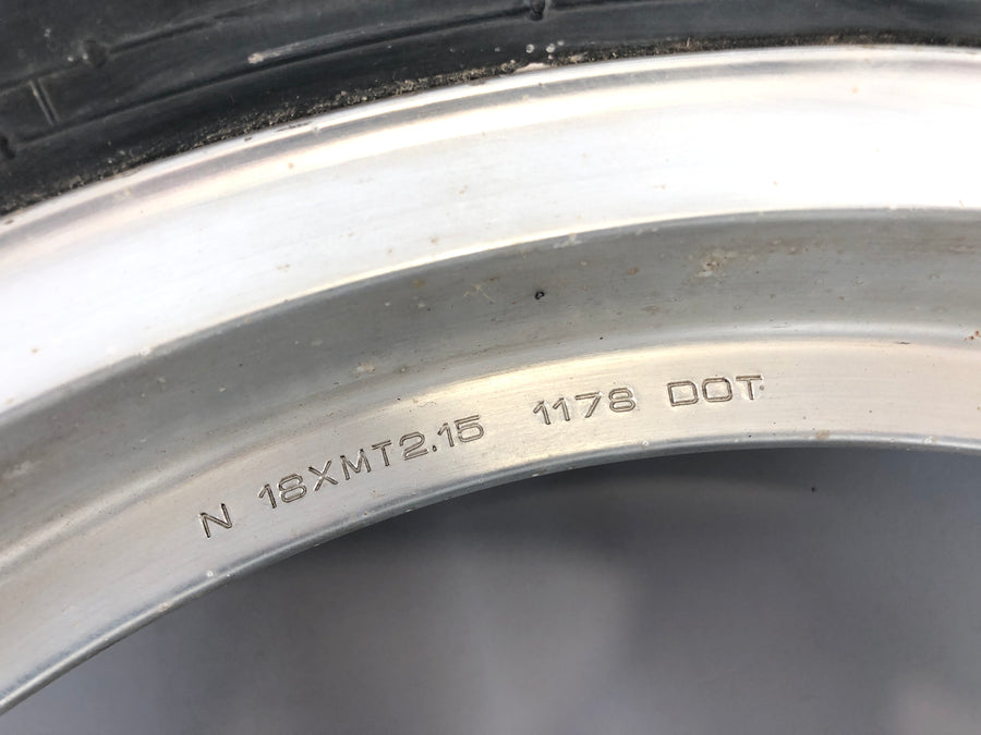Honda CB 900 F SC01 [1981] - Bakhjul Rad Rim