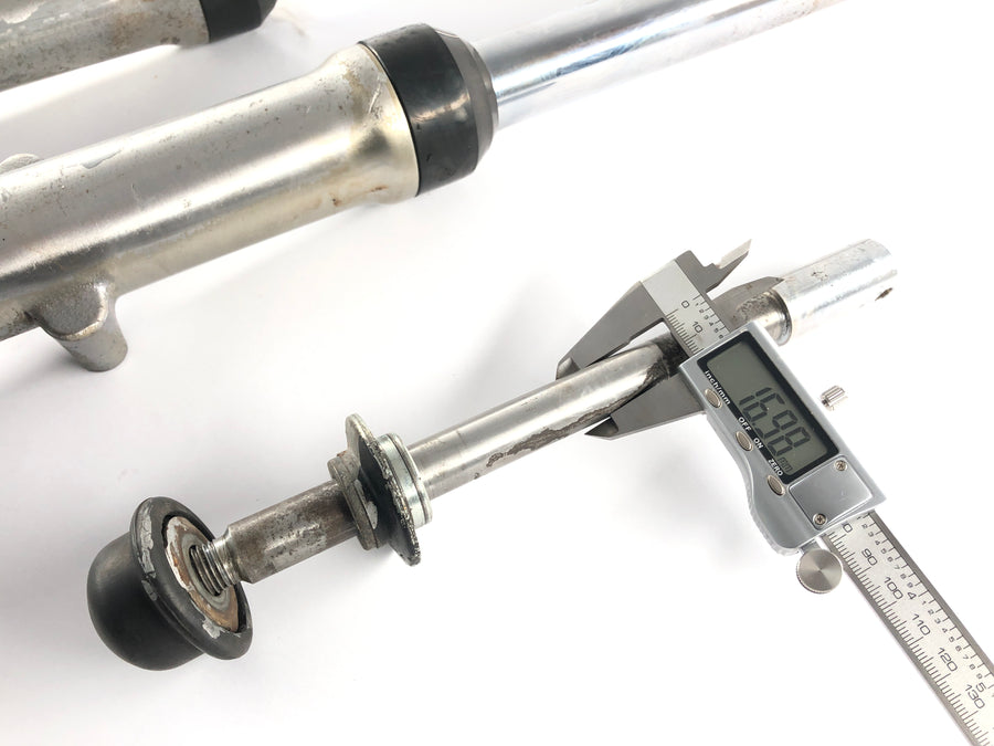 Yamaha XS 650 Type 447 [1975] - Gabel Telegabel med Axis