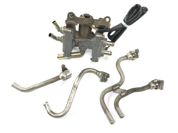Yamaha YZF R1 RN09 [2002] - Sekundærluftventil sekundærluftsystem