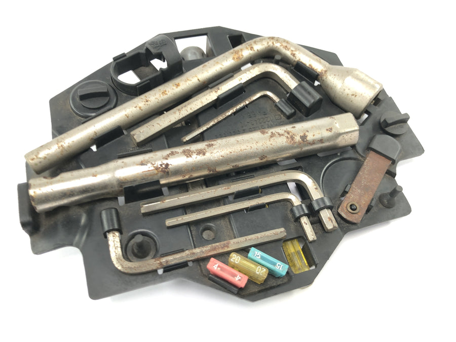 BMW R 1100 S R2S [1999] - Bordwerkzeug Werkzeugset Werkzeugkasten Werkzeugplatte